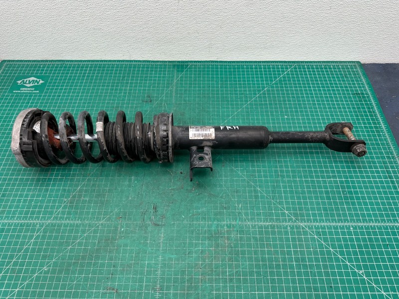 11-13 BMW 550i F10 FRONT RIGHT SUSPENSION SHOCK ABSORBER STRUT OEM