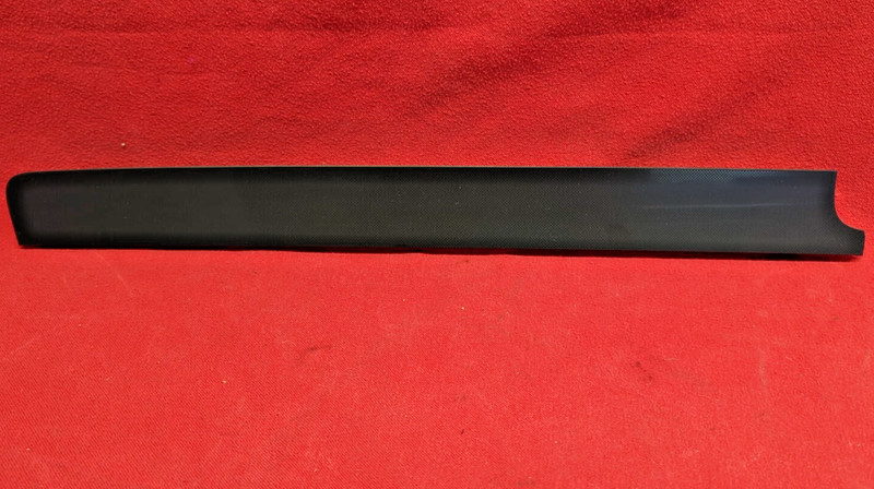 2006 2007 VW Volkswagen Passat Dash Panel Above Console Trim Bezel Black