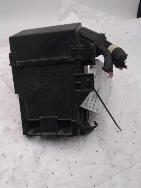2012 Nissan Versa OEM Fuse Box 1.6L Black 82000 Miles Genuine Parts