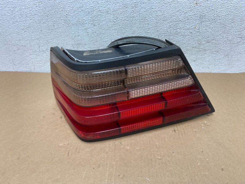 1994 to 1995 Mercedes E Class W124 Left Driver Side Tail Light ad7889 DG