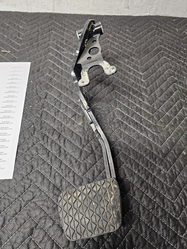 2011 - 2019 FORD FIESTA BRAKE STOP PEDAL OEM