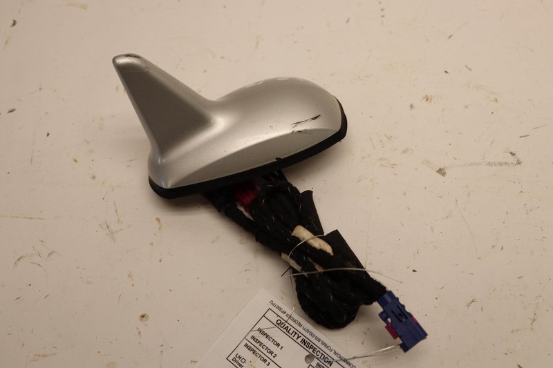2007-2008 MERCEDES E-CLASS E320 E55 AMG W211 ROOF SHARK FIN ANTENNA W/ CABLE OEM