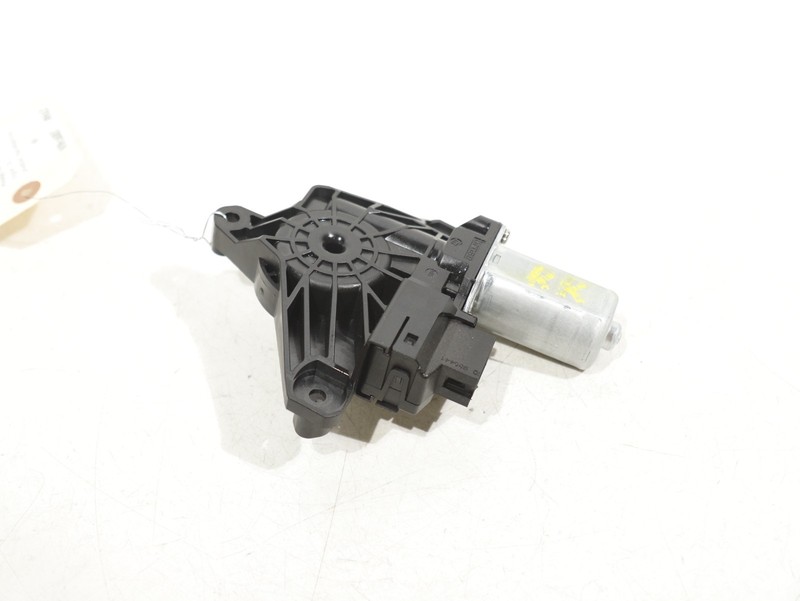 2015-2018 Mercedes C300 W205 REAR RIGHT Door Window Glass Motor OEM 62K