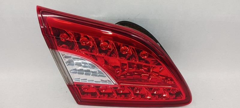 13-'15 NISSAN SENTRA Left driver Taillight lid mounted OEM