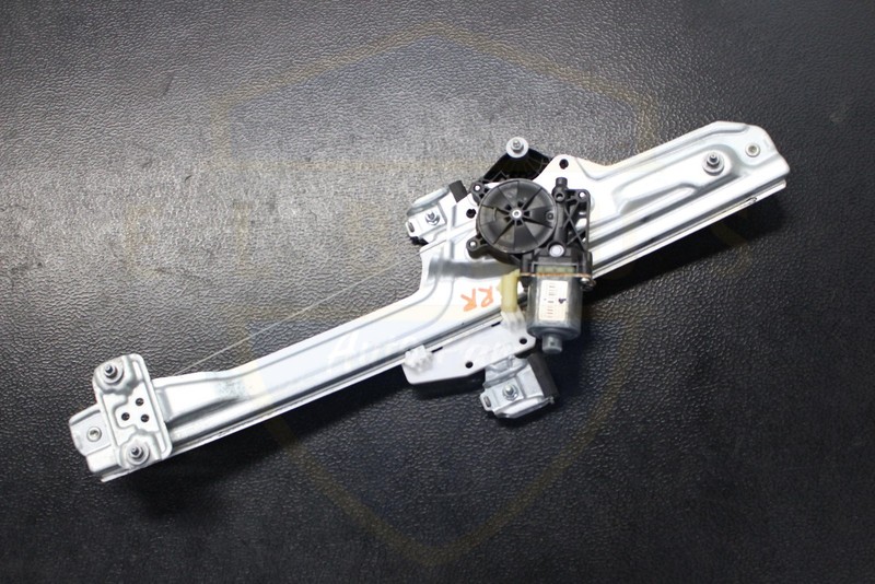 CHEVY TAHOE 15 16 17 18 19 20 REAR PASSENGER DOOR WINDOW REGULATOR MOTOR OEM