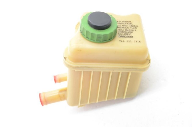 2011-2014 Porsche Cayenne 4.8L Power Steering Reservoir with Cap