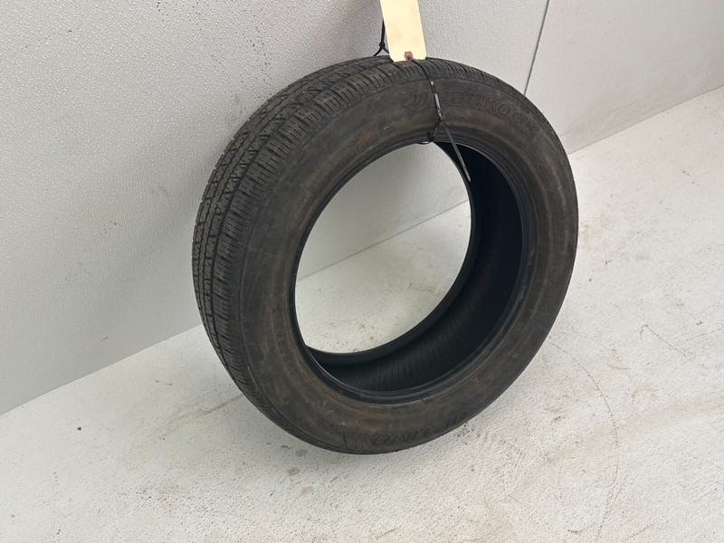 HANKOOK 205 55 R16 TTIRE USED