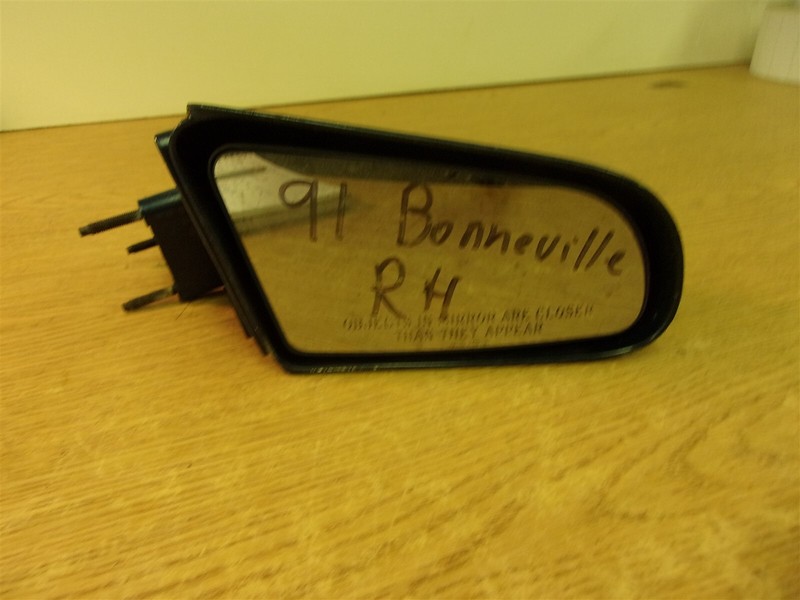 1991 Bonneville Right Mirror 700206 *FREE SHIPPING*