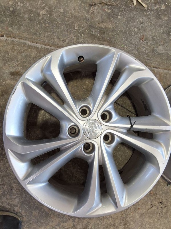 2020-2023 Buick Encore GX Wheel Rim 18x7-1/2 Aluminum 5 Split Spoke Opt RQH