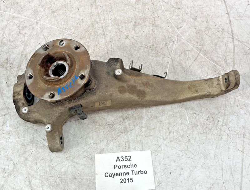 ✅ 11-18 OEM Porsche Cayenne Turbo 958 Front Left Driver Spindle Knuckle Hub