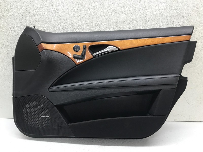 07-09 Mercedes W211 E350 Front Right Passenger Interior Door Panel OEM