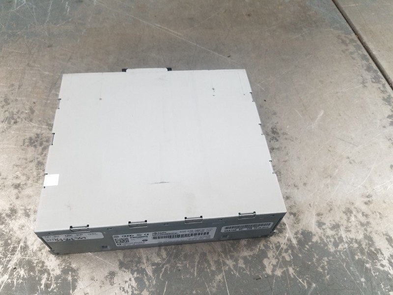 2016 Audi S4 Quattro B8 Harman Becker Radio Receiver #0800 P5