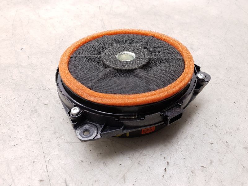 2010-2012 TOYOTA PRIUS III PASSENGER SIDE REAR DOOR SPEAKER ASSEMBLY