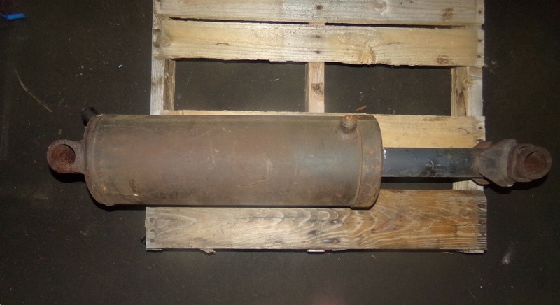 Large Tank 061548