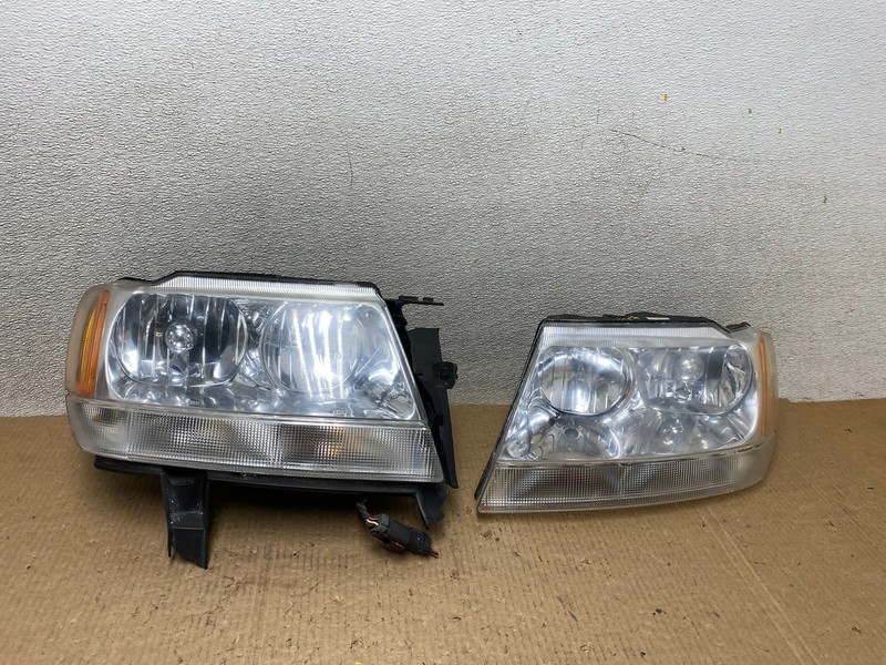 1999 - 2004 Jeep Grand Cherokee Left+Right Set Black Halogen Headlights W5217 DW