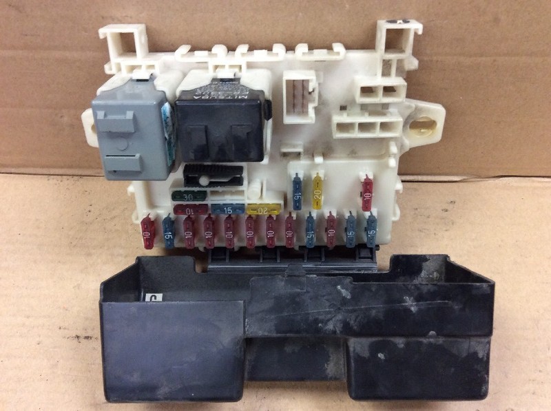 86 87 Civic CRX Interior Cabin Compartment Fuse Relay Box Assy Used OEM