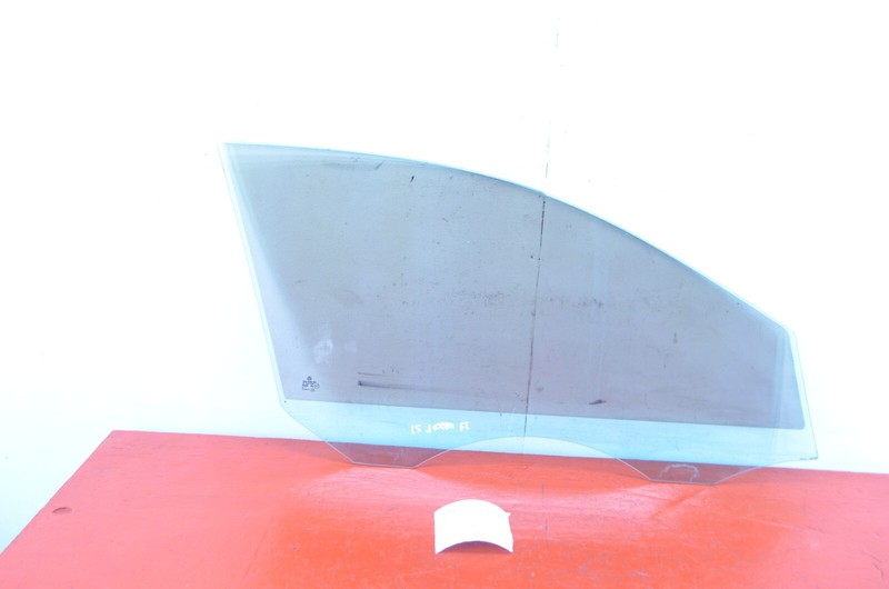11-18 VOLKSWAGEN JETTA FRONT LEFT DRIVER SIDE WINDOW GLASS OEM
