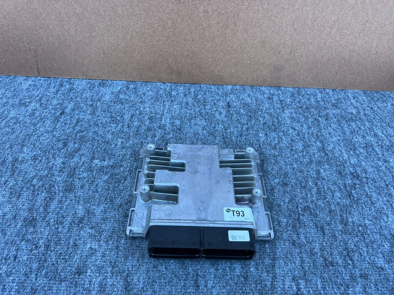 GENESIS GV70 2022-2024 OEM ENGINE COMPUTER ECU DME 2.5T AWD ASSEMBLY