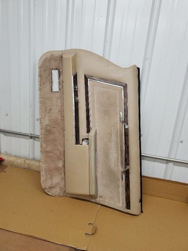 CHRY-NY-R 1983 Front Door Trim Panel 292656