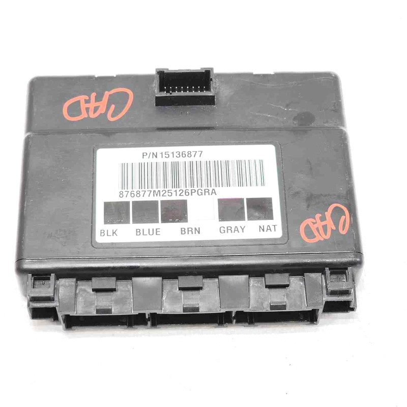 2005 Tahoe Body Control Module Assembly Part# 15136877