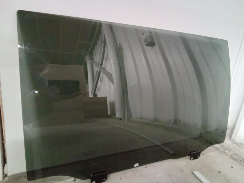 2008-2020 Caravan Chrysler Town Country Left Rear Tinted Sliding Window 5020651A