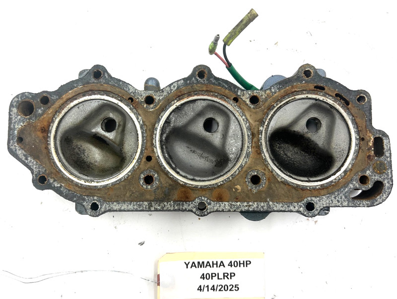 YAMAHA 40ETLF OUTBOARD CYLINDER HEAD 6H4-11111-01-94 OFF 1989 FRESHWATER!!