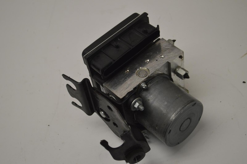 2015-2020 NISSAN 370Z RWD M/T BASE ANTI LOCK ABS BRAKE PUMP MODULE UNIT OEM