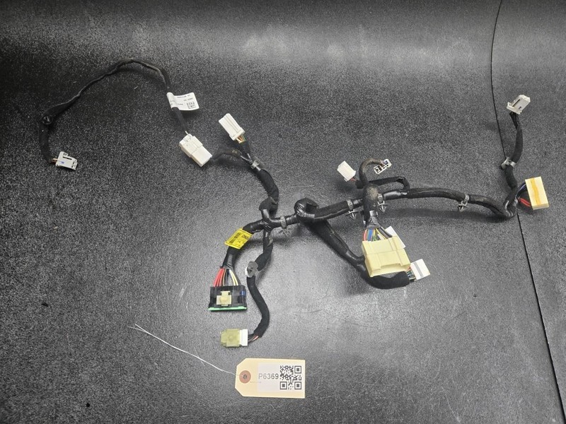 Front Right Seat Wiring Harness 2021 Hyundai Sonata 88670-L1100 2022 2023