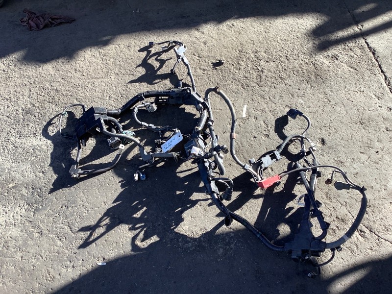 17-22 Honda CR-V 2.4L AT 2WD Engine Wire Harness OEM