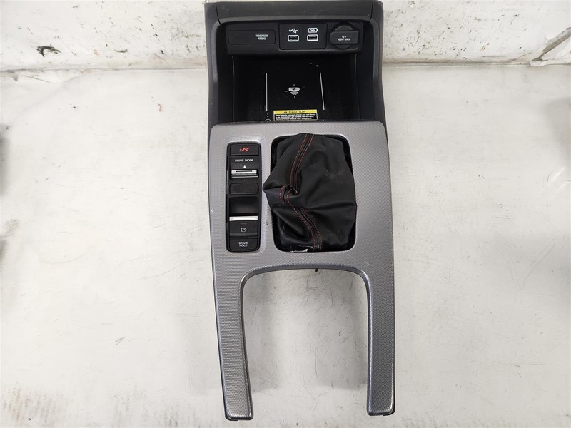 2023-2025 Honda Civic Type-R Shift Boot And Bezel54100-T38-A01