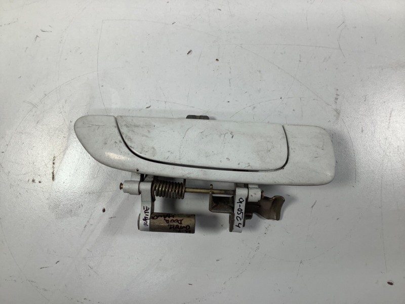 01-05 Honda Civic 4DR Door Handle Outer WHITE RIGHT REAR 72640-S5D-A01 OEM