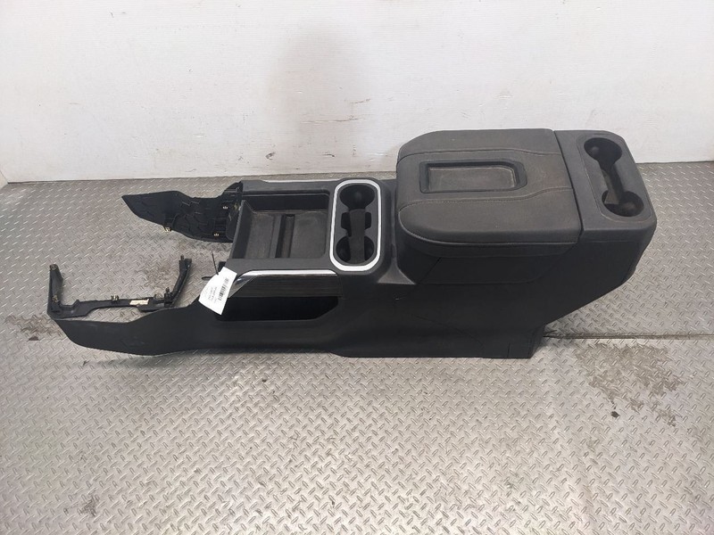 Console Front Floor Fits 20-23 SIERRA 2500 PICKUP 1185136