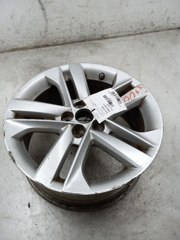 Wheel Hatchback 16x7 Alloy 5 Twin Spoke Fits 19-22 COROLLA