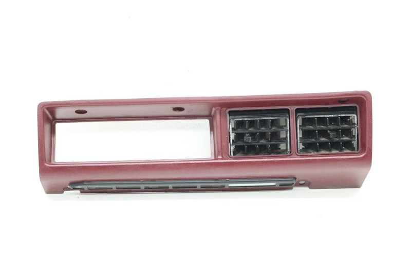 Red Center Dash Vents with Bezel Fits 82-83 280ZX 68720P9100