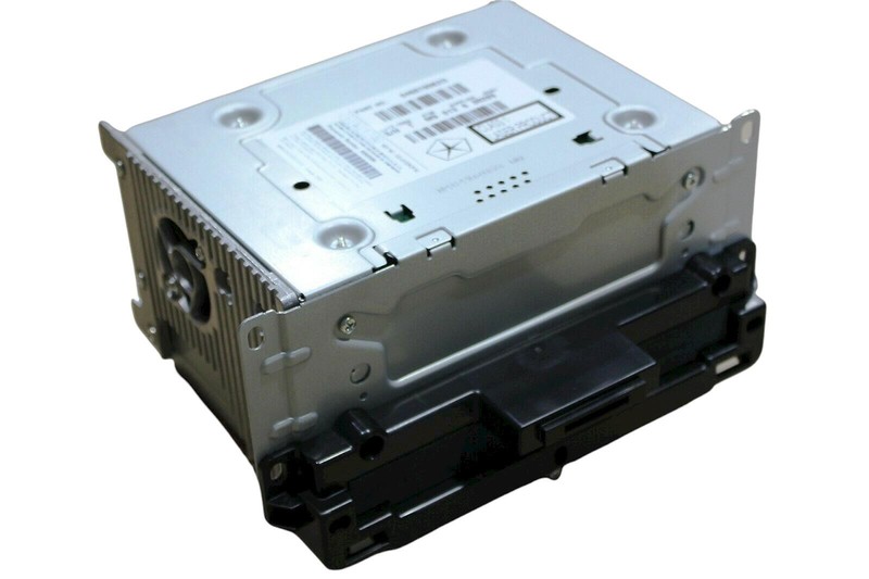 Mopar Radio Stereo Module 04607898ZO Genuine Part OEM NOS Factory