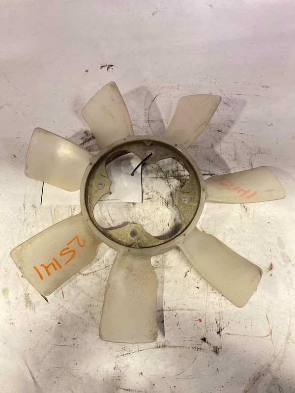 Fan Blade TOYOTA TACOMA 05 06 07 08 09 10 11 12 13 14 15 16 17 18 19 20 21 22 23