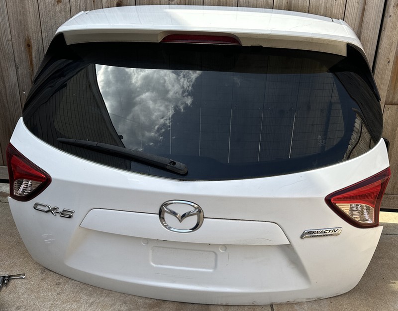 LID-GATE TRUNK II 2013 - 2016 MAZDA CX-5 White W/Camera Privacy Tint Very Good