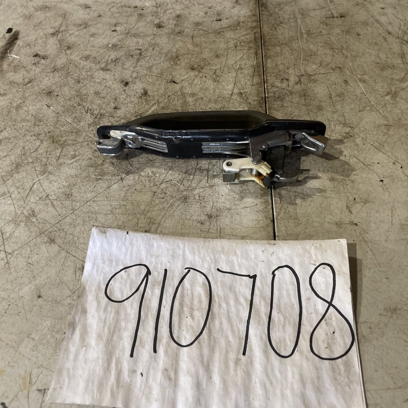 1986-1991 Mercedes-Benz 420SEL Rear Left Exterior Door Handle