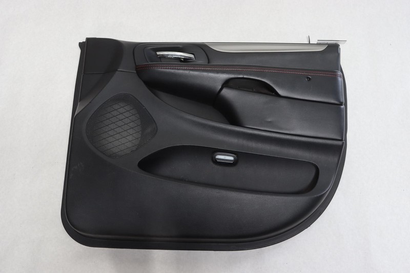 2017-2020 DODGE GRAND CARAVAN FRONT RIGHT PASSENGER DOOR PANEL TRIM BLACK OEM