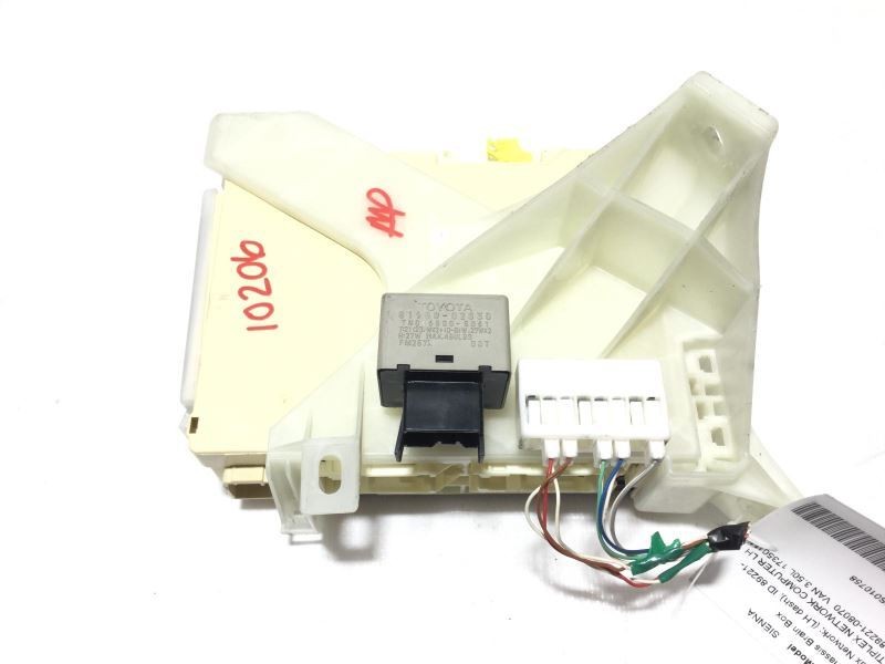 Chassis ECM Multiplex Network Left Hand Dash Fits 11-13 TOYOTA SIENNA 19266