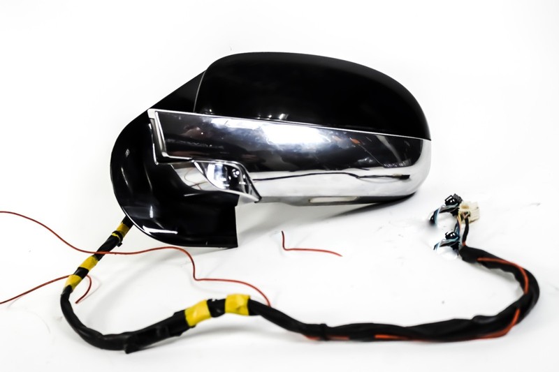 2009-2014 Cadillac Escalade Left Side View Mirror20756779 *USED*