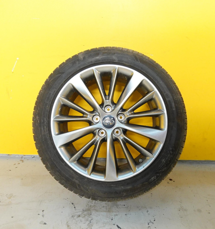2016-2024 INFINITI Q50 WHEEL RIM W/ TIRE SUMITOMO 225/50R18 95V M+S OEM