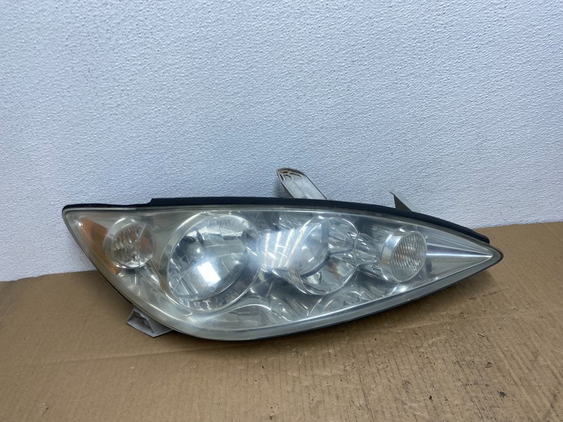 2005 to 2006 Toyota Camry Right Passenger RH Halogen Headlight Oem AB8248 DW
