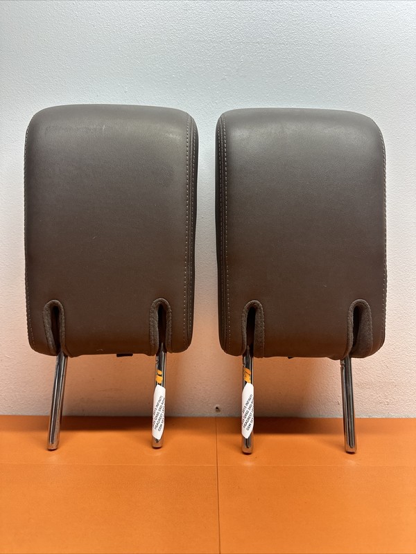 2013 - 2015 INFINITI JX35 QX60 3RD ROW HEADREST LEFT RIGHT OEM SET OF 2 BROWN