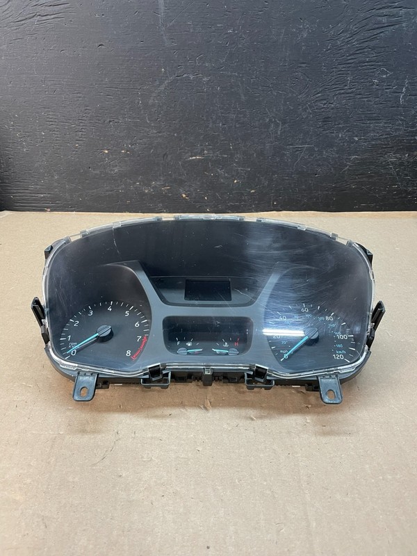 2016 to 2018 Ford Transit Connect Speedometer Cluster ae3312 DG