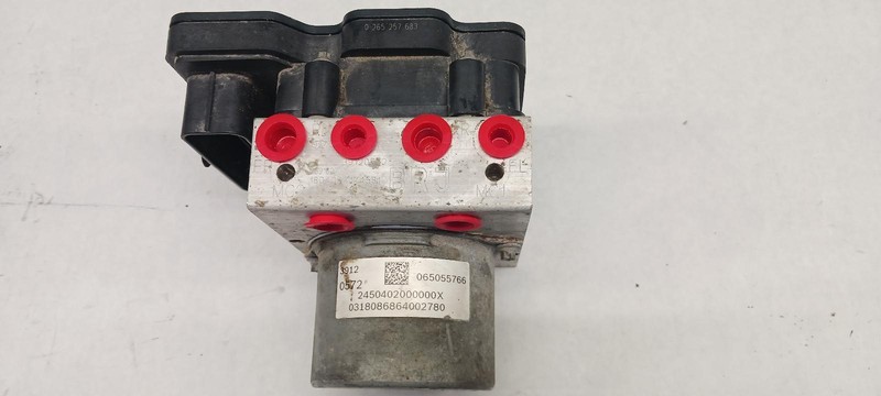 18 CHEVROLET CRUZE ABS pump module assembly 24k miles OEM 1 Year Wnty!