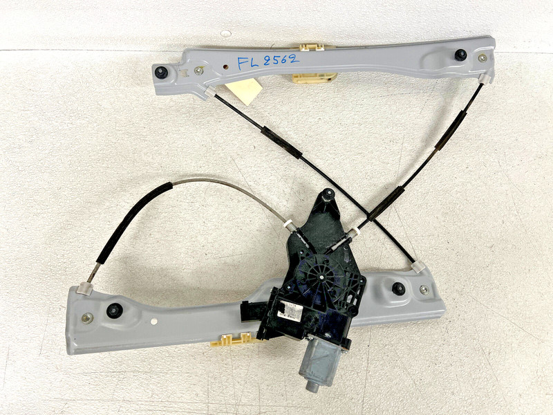 ⭐2016-2020 CADILLAC CT6 FRONT LEFT DOOR WINDOW REGULATOR W/MOTOR OEM LOT2562