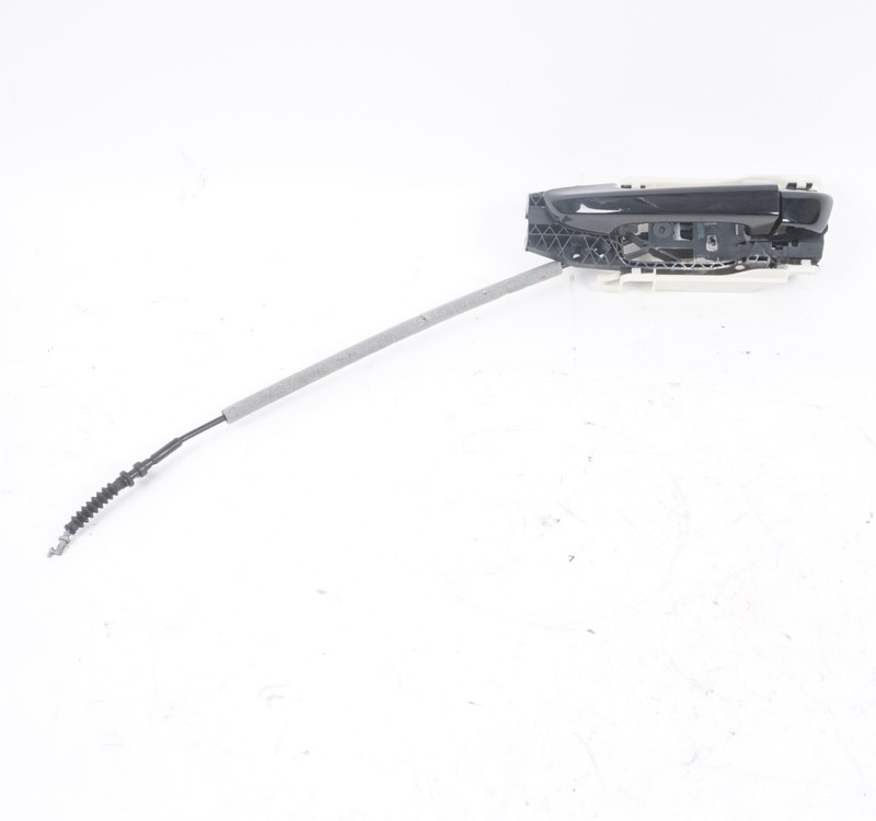 11-18 Porsche CayenneRear Left Side Exterior Door Handle OEM