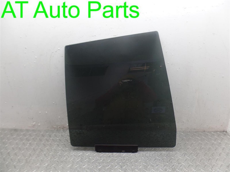 99 00 01 02 03 04 GRAND CHEROKEE DRIVER REAR DOOR GLASS W/PRIVACY TINT DD9560YP