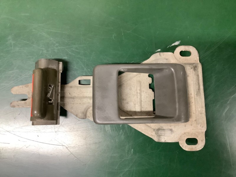 88-91 Civic 3 door Hatchback Left driver side Inner door handle Gray Used OEM